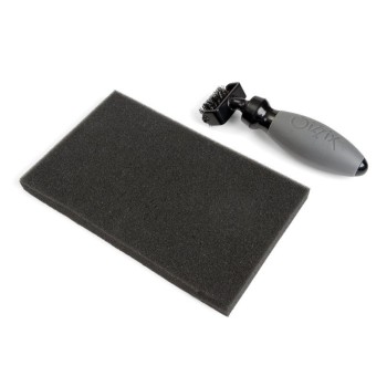 Die Brush & Foam Pad  - Spazzolina + Tappetino - Accessori Sizzix Big Shot 660513