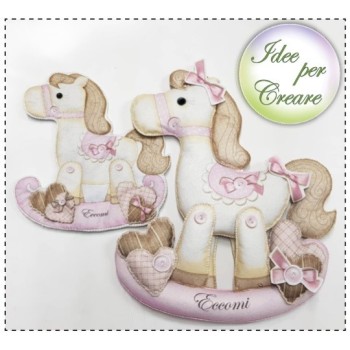 Pannello Cavallo a Dondolo Rosa Idee per Creare - Kit Cucito Creativo