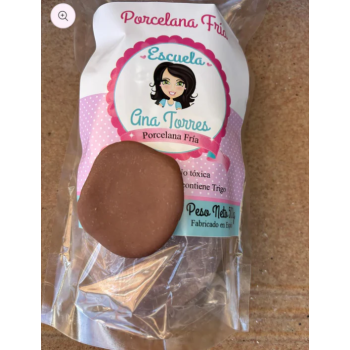 PORCELLANA FREDDA colorata Marrone Cioccolata 250 Grammi ANA TORRES